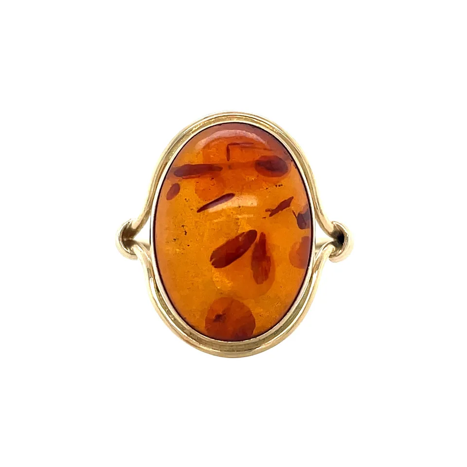 Vintage 8K Gold Ring with Amber
