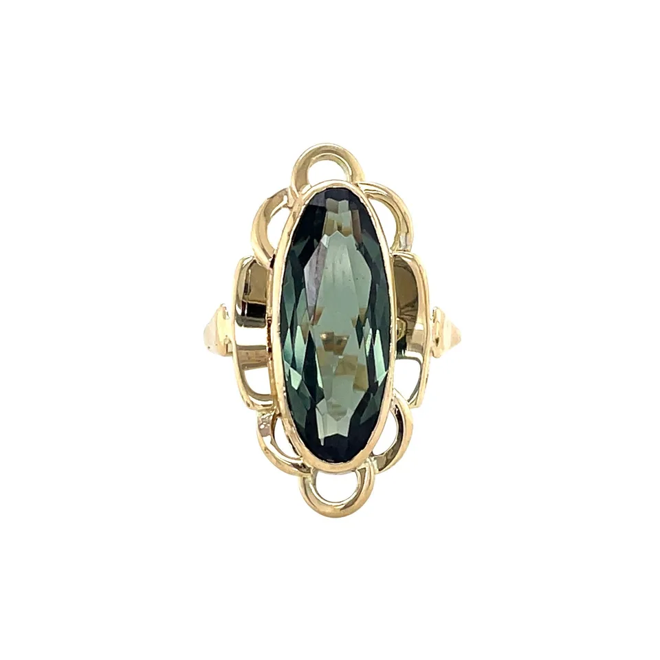 Vintage 14K Gold Ring with Spinel