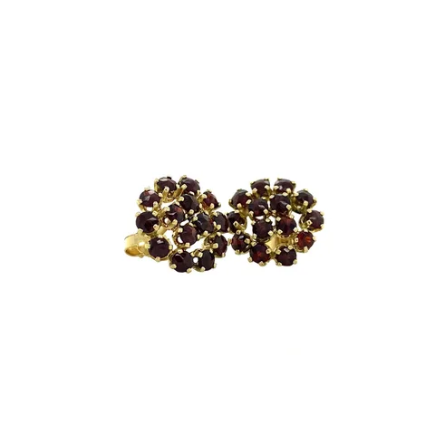 Vintage 14K Gold Stud Earrings with Garnet