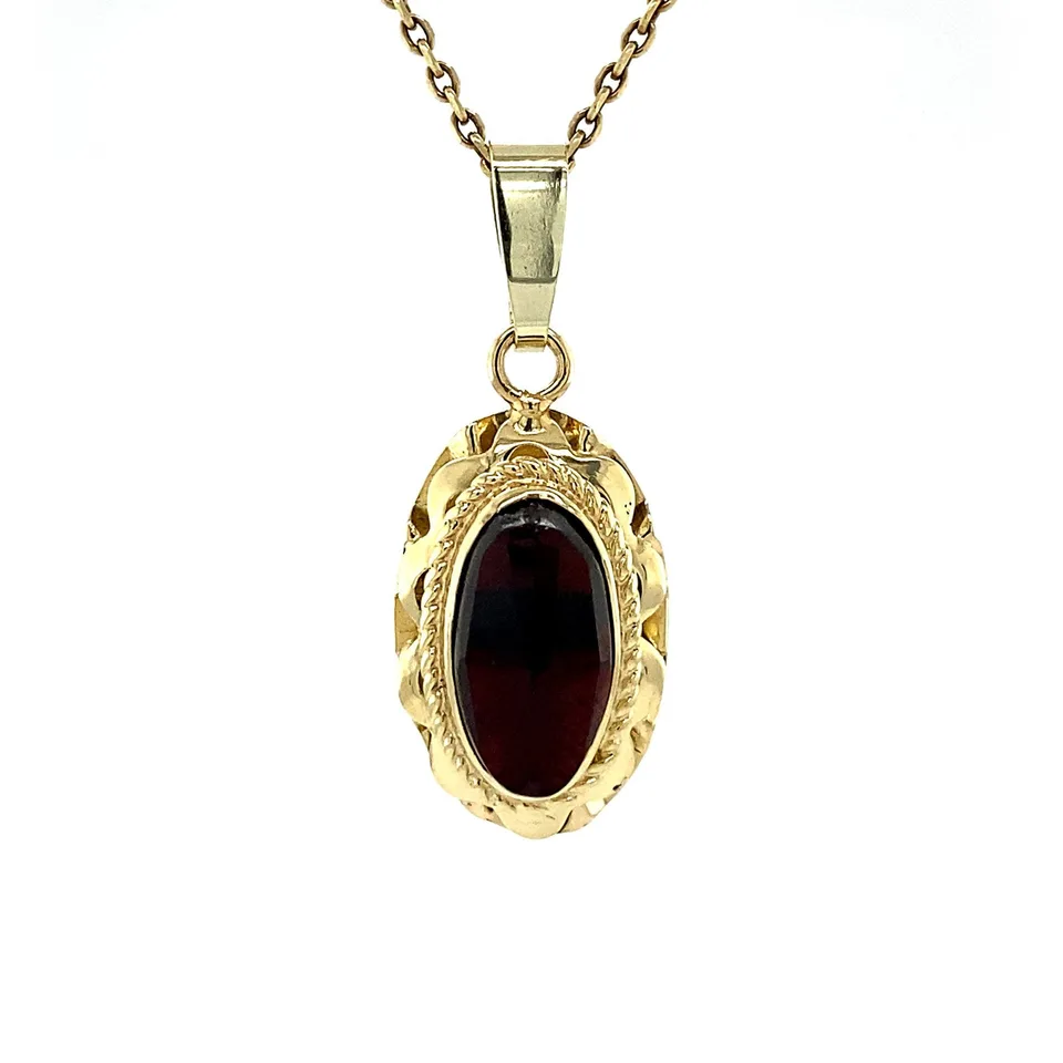 Vintage 14K Gold Pendant with Garnet