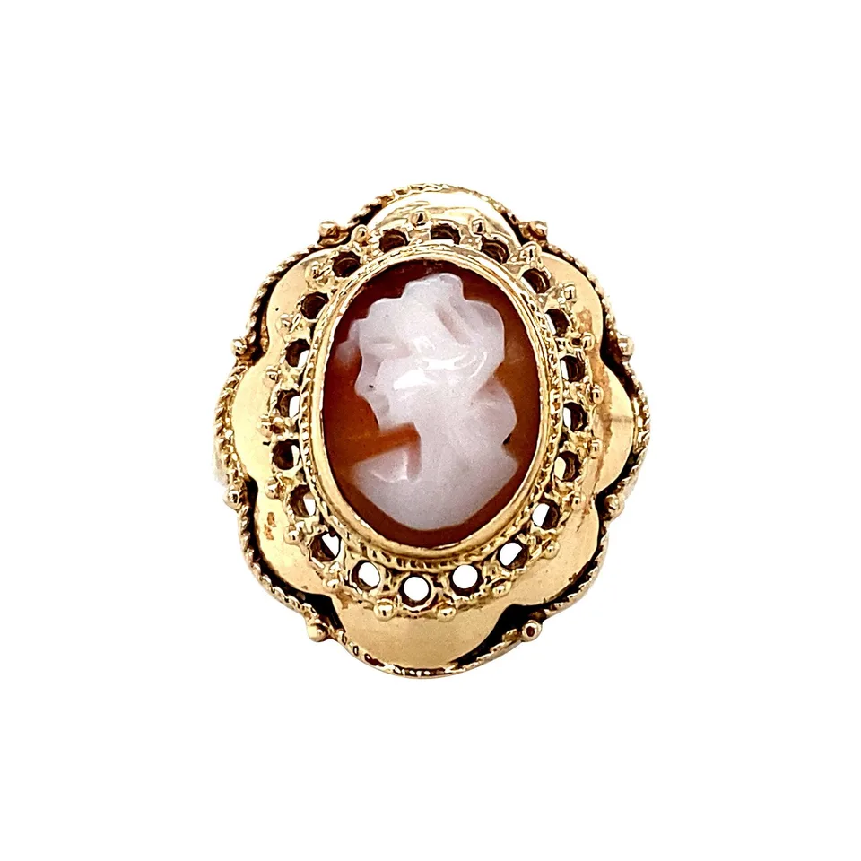 Vintage 14K Gold Ring with Cameo