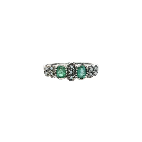 Vintage Sterling Silver Ring with Emerald and Pearl