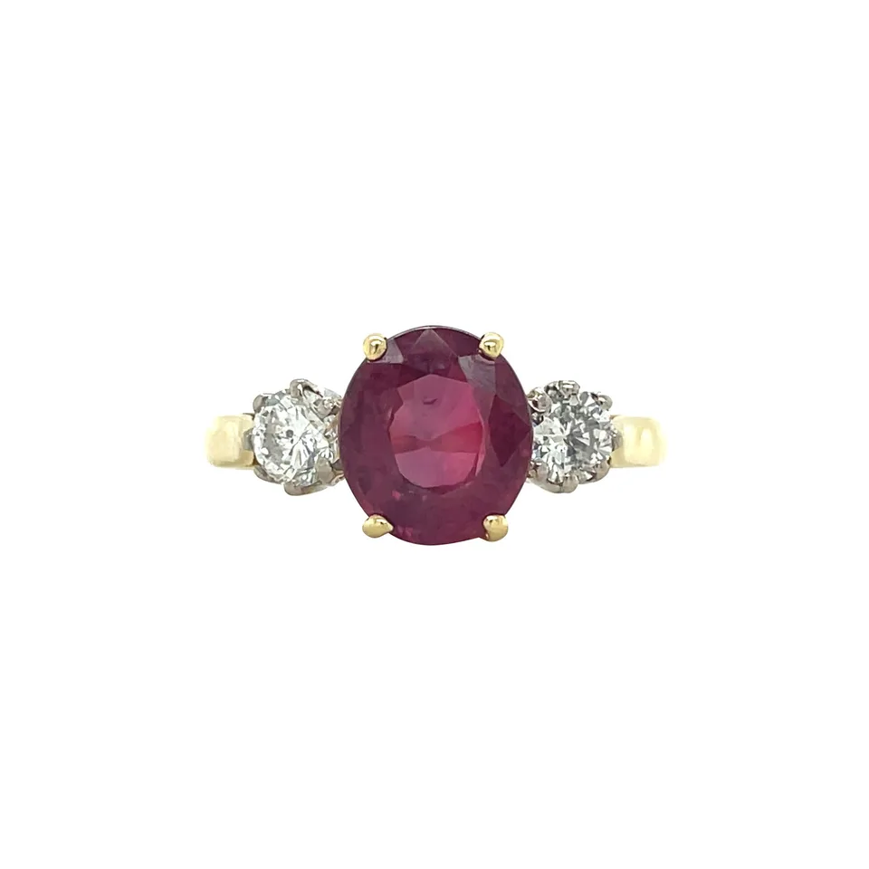 Vintage 18K Gold Ring with Ruby and Diamond