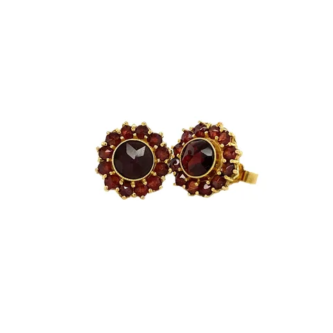 Vintage 14K Gold Stud Earrings with Garnet
