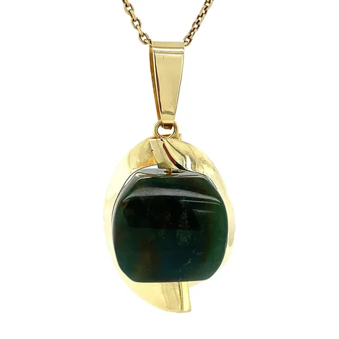 Vintage 14K Gold Pendant with Jade