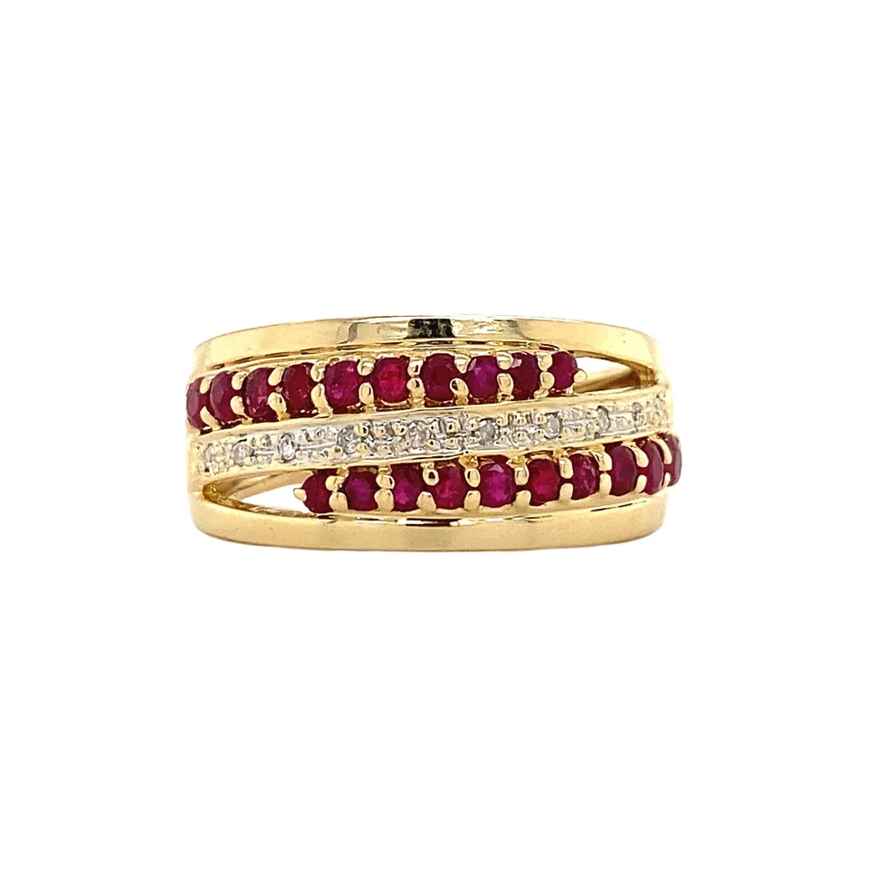 Vintage 14K Gold Ring with Diamond and Ruby