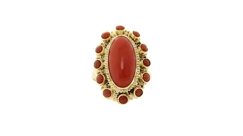Vintage 14K Gold Cluster Ring with Red Coral