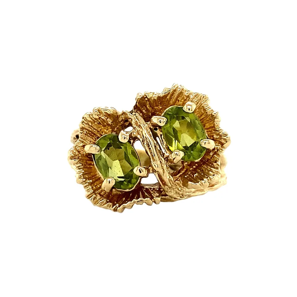Vintage 14K Gold Ring with Peridot