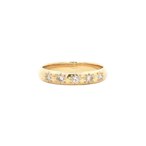 Vintage 14K Gold Ring with Diamond