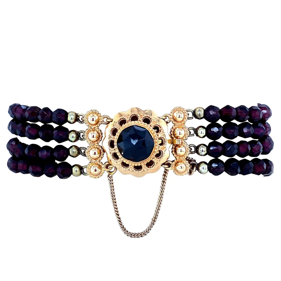 Vintage Garnet Bracelet with 14K Gold Clasp 19 cm