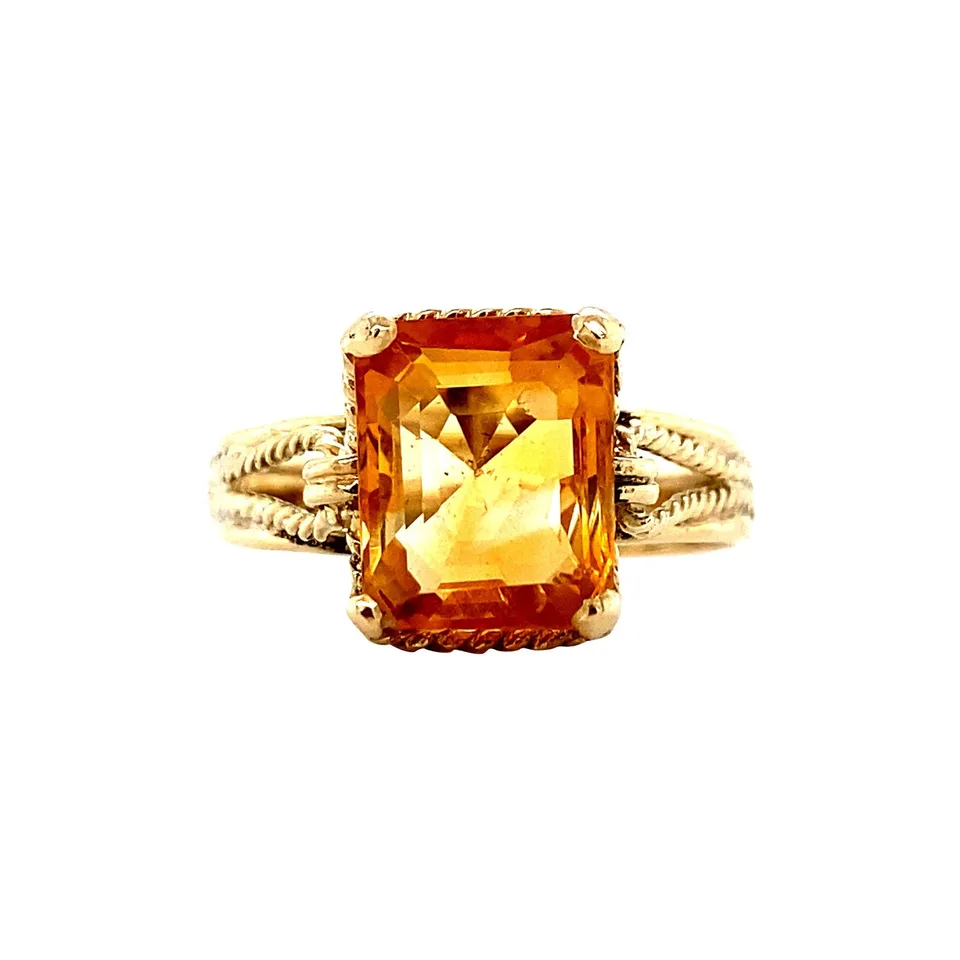 Vintage 14K Gold Ring with Citrine
