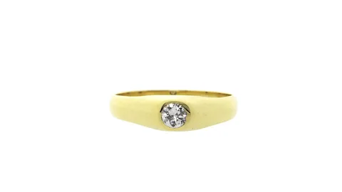 Vintage 14K Gold English Ring with Diamond