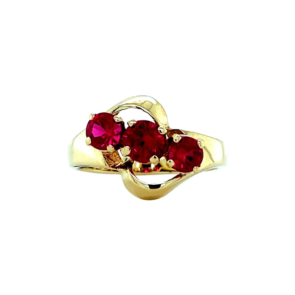 Vintage 14K Gold Ring with Ruby