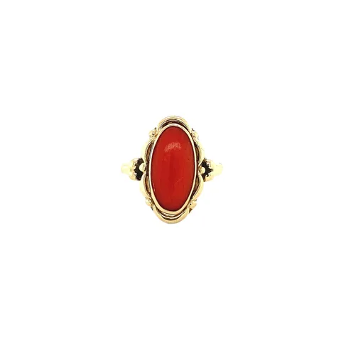 Vintage 14K Gold Ring with Red Coral