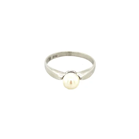 Vintage 18K White Gold Ring with Pearl