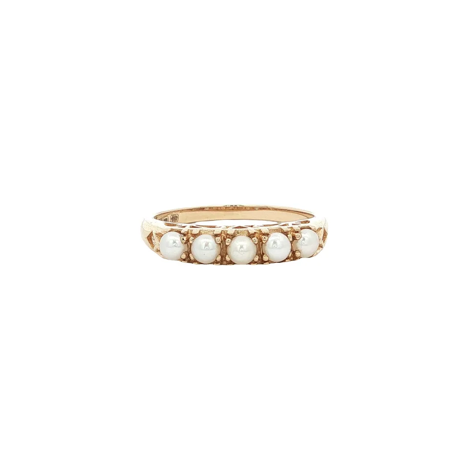 Vintage 14K Gold Ring with Pearl