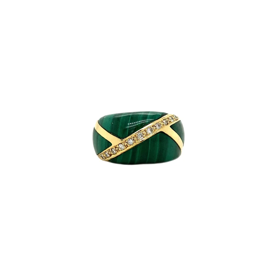 Vintage 18K Gold Ring with Malachite and Diamond
