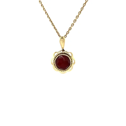 Vintage 14K Gold Pendant with Carnelian
