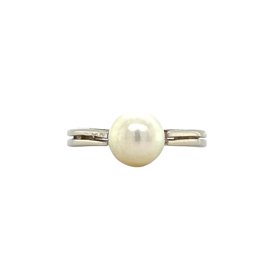 Vintage 14K White Gold Ring with Pearl