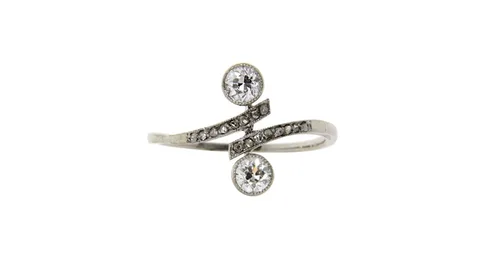 Vintage 14K White Gold Ring with Diamond