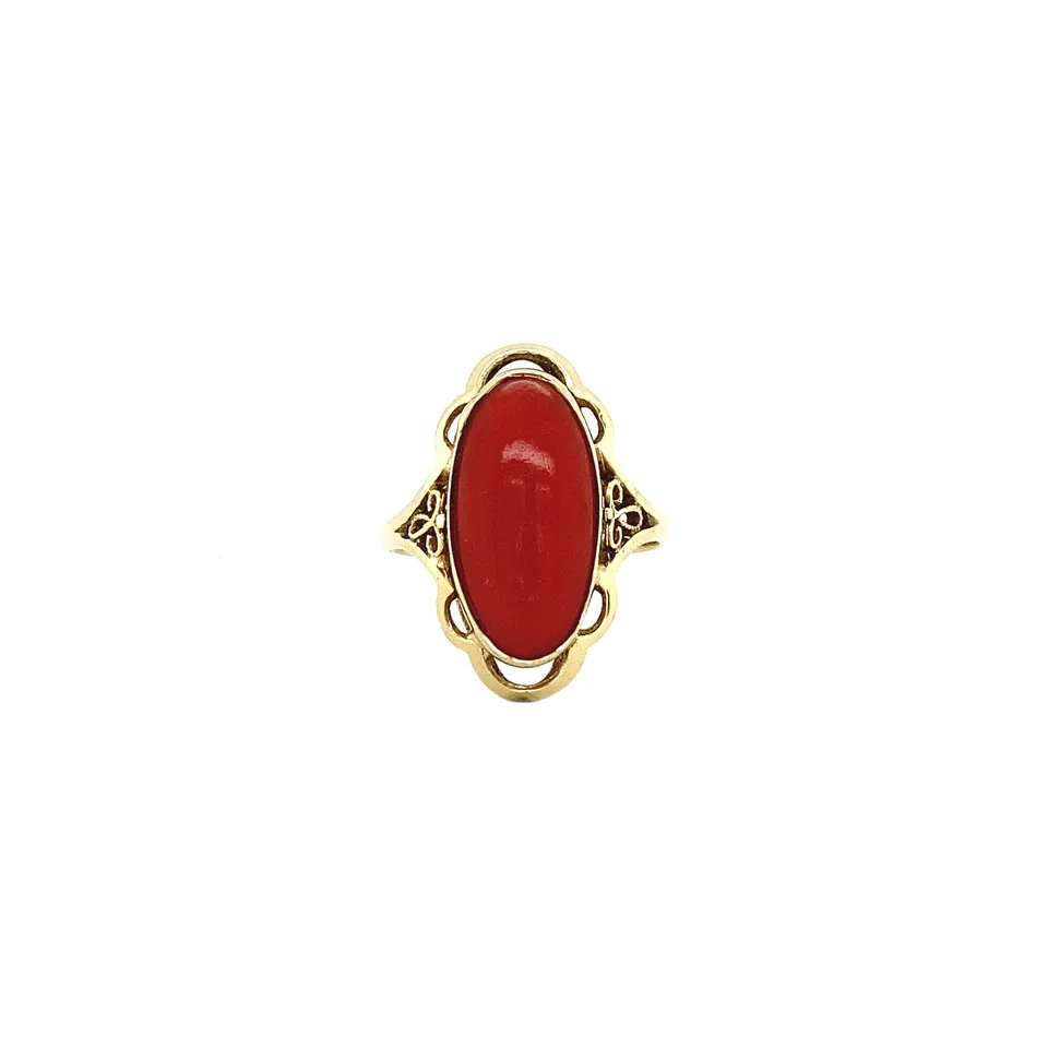Vintage 14K Gold Ring with Red Coral