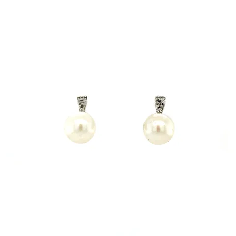Vintage 14K Gold Stud Earrings with Pearl and Diamond