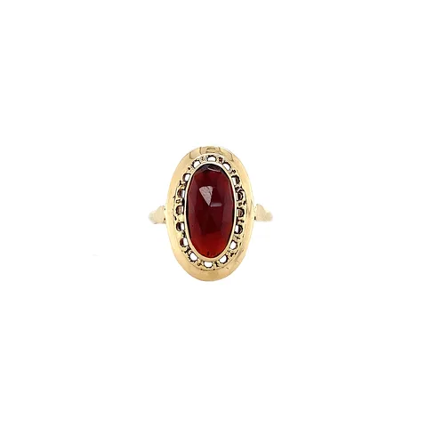 Vintage 14K Gold Ring with Garnet