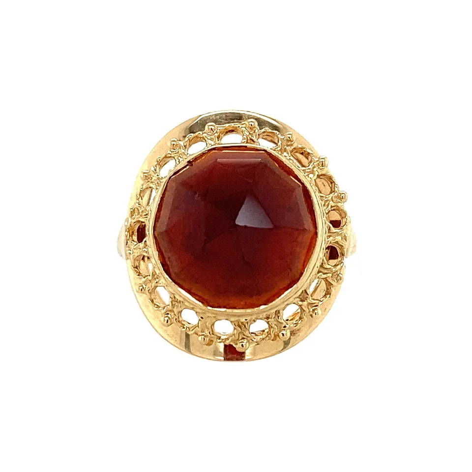 Vintage 14K Gold Ring with Garnet
