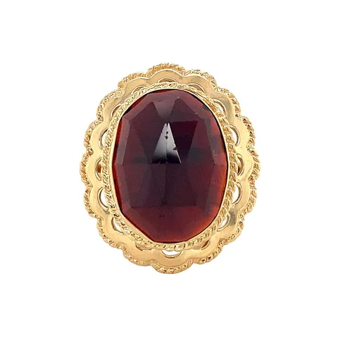 Vintage 14K Gold Ring with Garnet