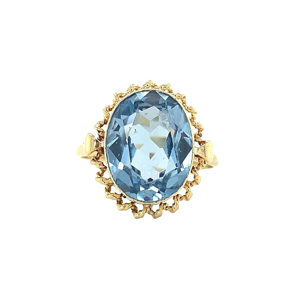 Vintage 14K Gold Ring with Spinel