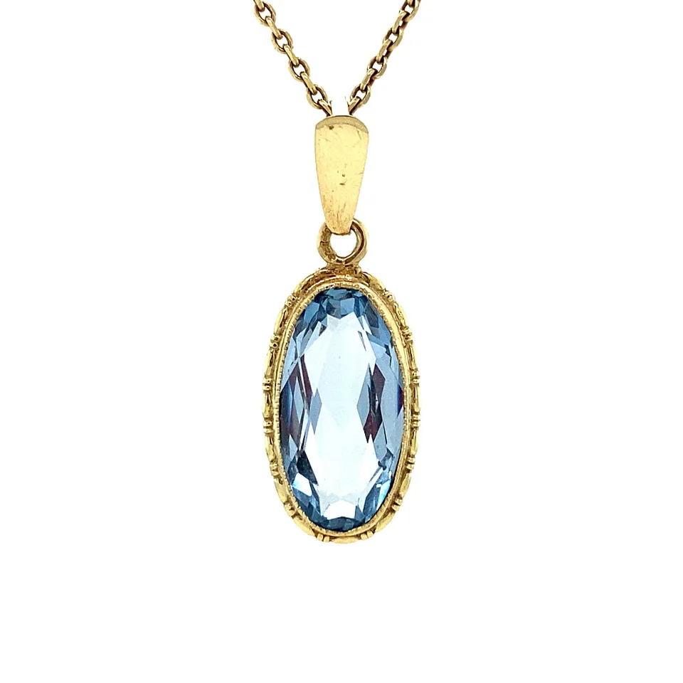 Vintage 14K Gold Pendant with Spinel