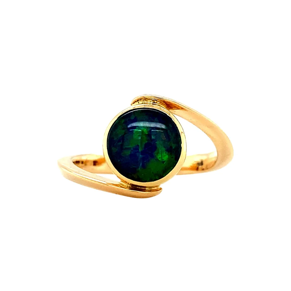 Vintage 18K Gold Ring with Opal Triplet