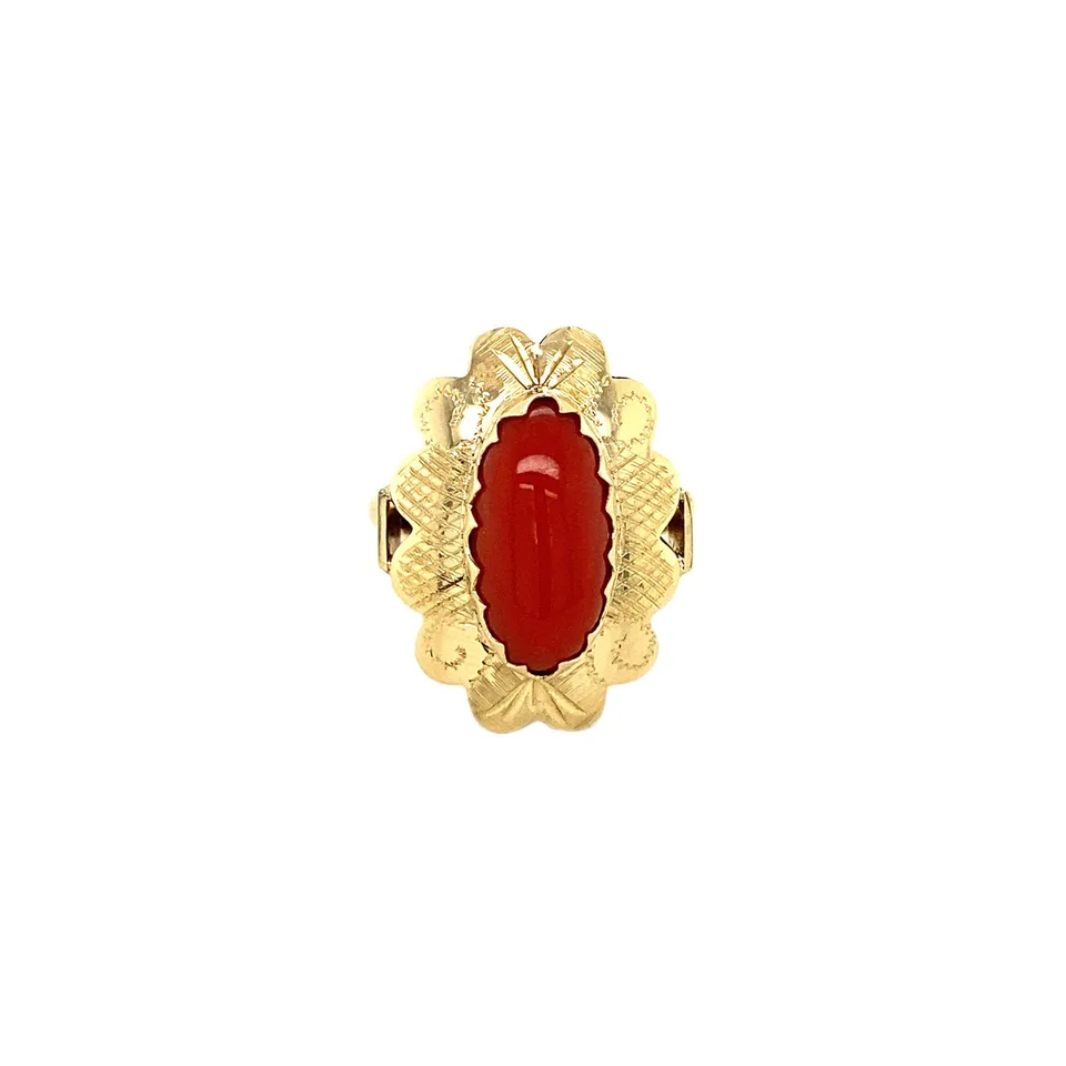 Vintage 14K Gold Ring with Red Coral