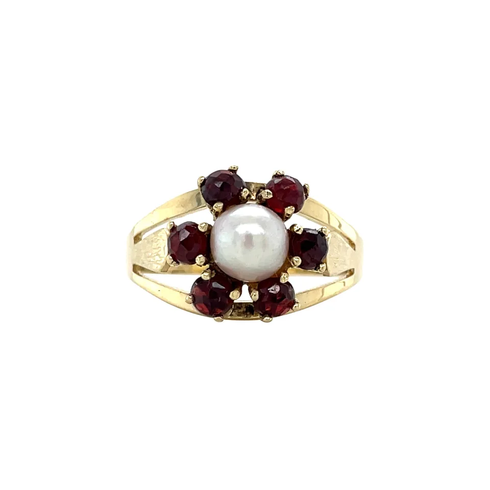 Vintage 14K Gold Cluster Ring with Pearl and Garnet