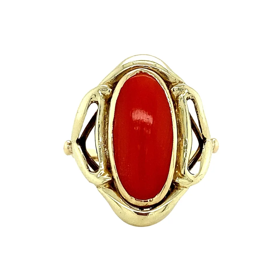 Vintage 14K Gold Ring with Red Coral