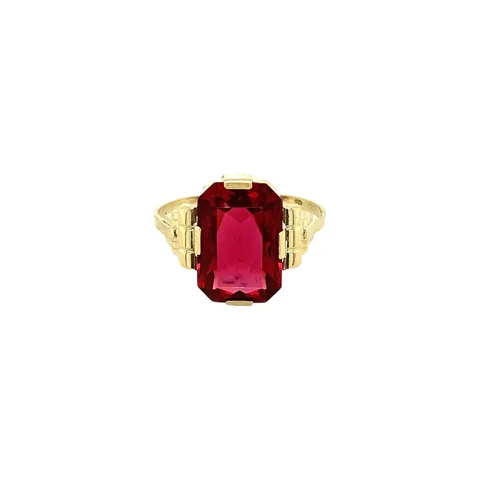 Vintage 14K Gold Ring with Synthetic Ruby