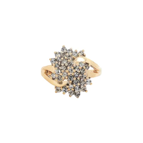 Vintage 14K Gold Ring with Diamond
