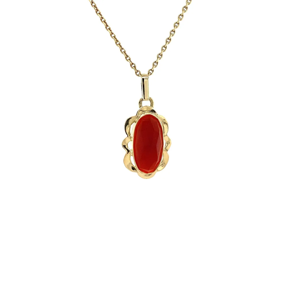 Vintage 14K Gold Pendant with Carnelian