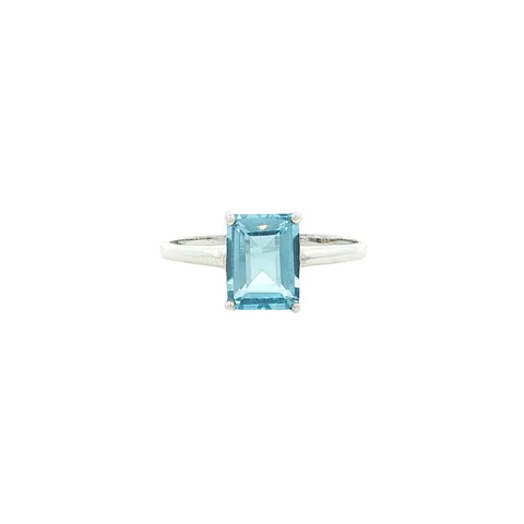 Vintage Sterling Silver Ring with Blue Topaz