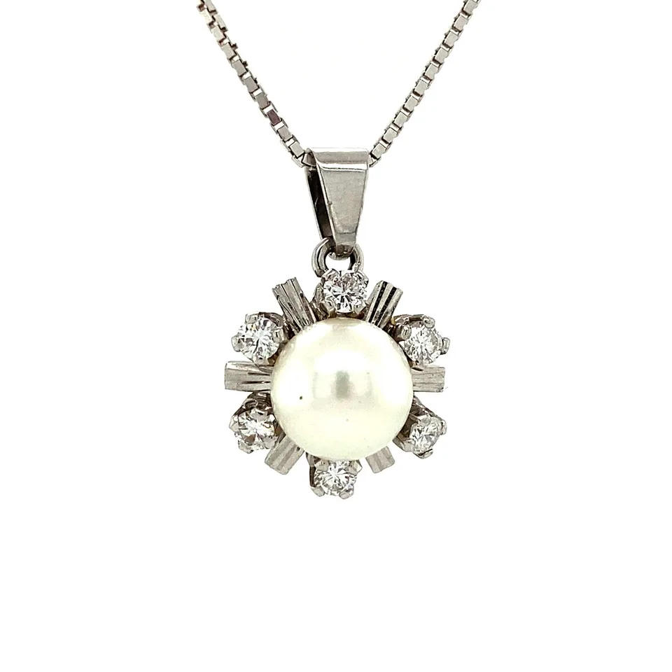 Vintage 18K White Gold Cluster Pendant with Diamond and Pearl