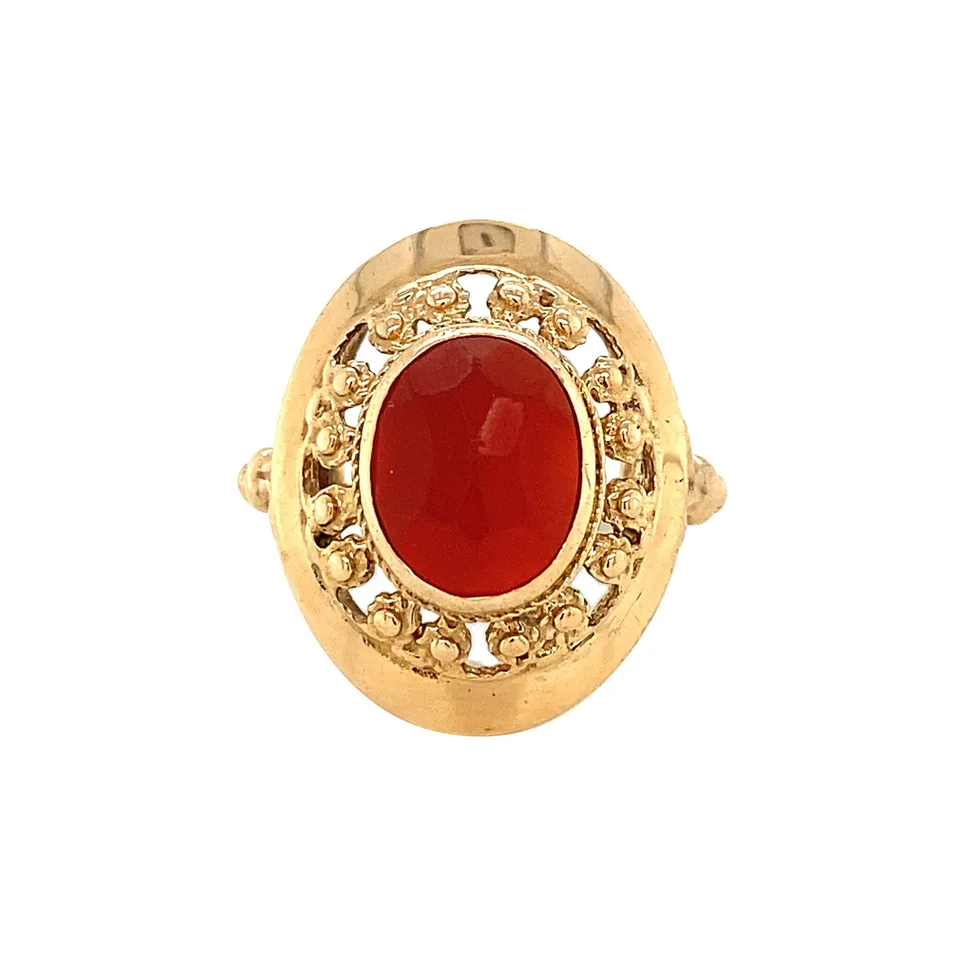 Vintage 14K Gold Ring with Carnelian