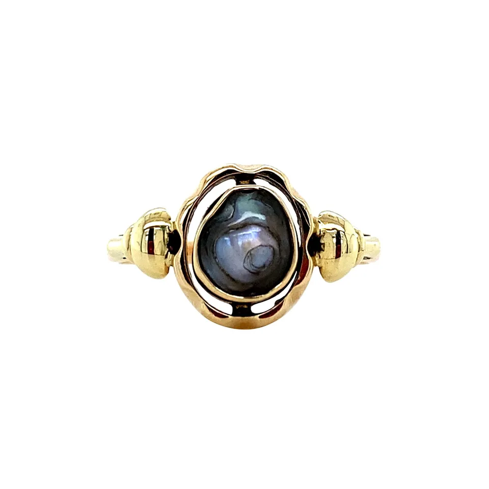 Vintage 14K Gold Ring with Pearl