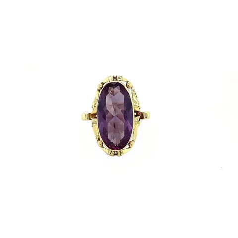 Vintage 14K Gold Ring with Alexandrite