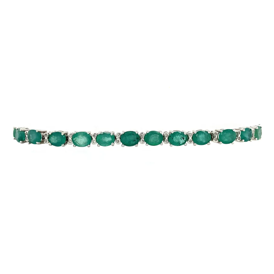 Vintage 14K White Gold Tennis Bracelet with Emerald 19 cm