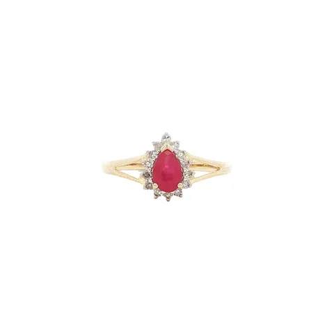 Vintage 9K Gold Ring with Ruby and Diamond