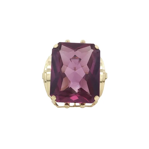 Vintage 14K Gold Ring with Sapphire
