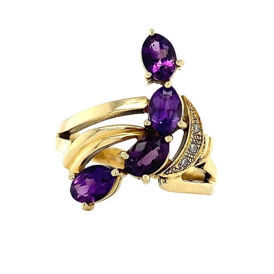 Vintage 14K Gold Ring with Amethyst and Diamond