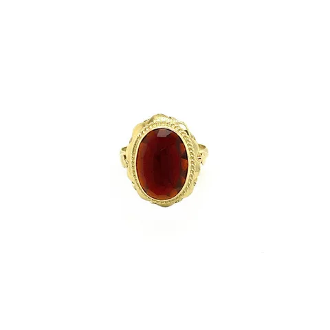 Vintage 14K Gold Ring with Garnet