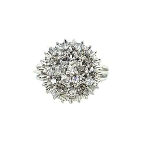 Vintage 18K White Gold Cluster Ring with Diamond
