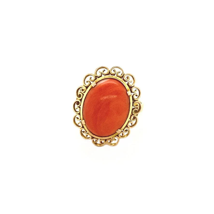 Vintage 14K Gold Ring with Red Coral